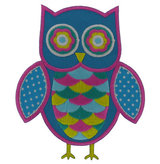 Listing_this_owl_on_plain